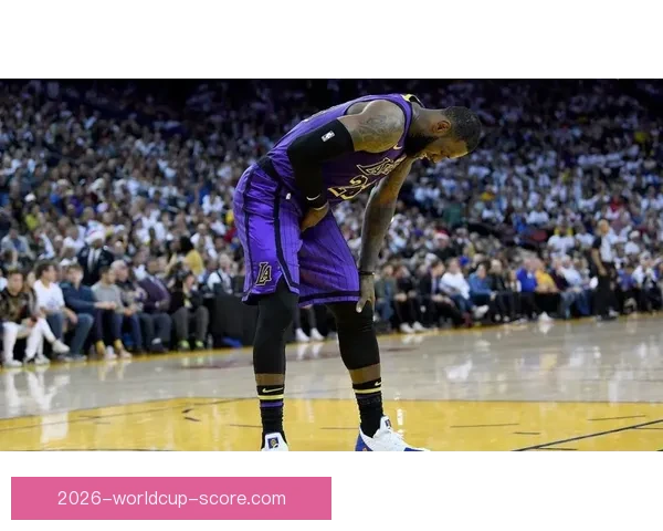 湖人再遭打击 里夫斯接受肋骨和侧腹影像检查 出战与否待定